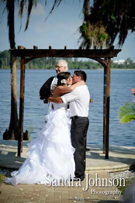 Best Paradise Cove at Buena Vista Watersports in Orlando, Florida wedding photographer - Sandra Johnson (SJFoto.com)
